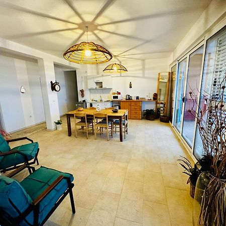 Budva Felix Suites Esterno foto